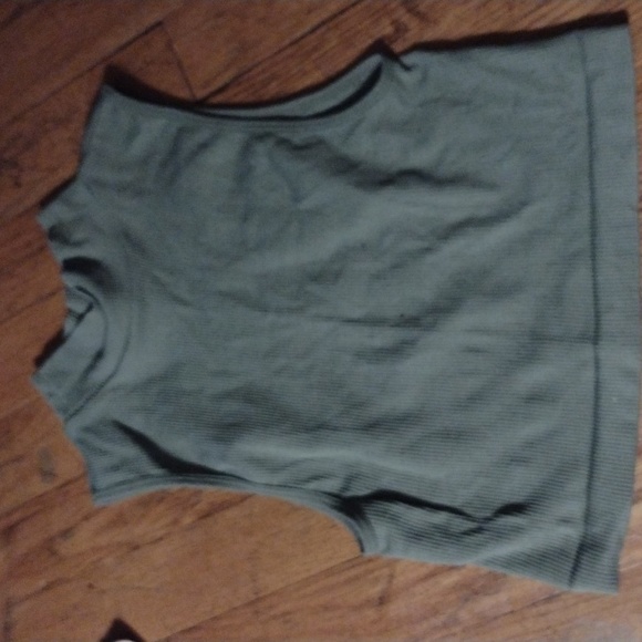 Tank top short collar around the neck green - Picture 2 of 3